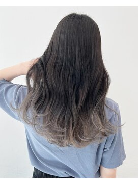 アライブ キチジョウジ(ALIVE Kichijoji) 【ALIVE吉祥寺】シルバーグレージュグラデーションカラー
