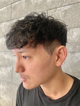 ニアウ 伊勢崎連取店(Niau) メンズスペインカールスペインパーマ