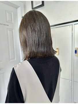 アデプト 綾瀬店(adept) 切りっぱなしボブ【綾瀬/北千住/亀有】