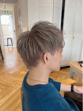 ローマ ギンザ(ROMA Ginza) シルバーアッシュ × ショート