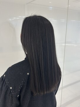 ケンジ 平塚 アネッタ(KENJE annetta) 艶髪/Aujuaトリートメント