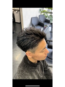 ミスタープラット(Mr.PLAT) フェザーショート