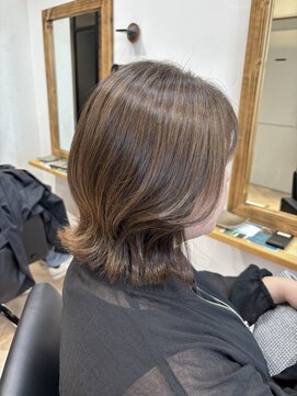 ハーツ(Heart's) くびれボブ×白髪ぼかしカラー30代40代50代白髪ぼかしハイライト