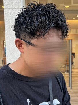 クラップス オル 金沢八景(CLAPS Ore) 金沢八景波巻きスパイラルパーマ緩めツイストスパイラルパーマ