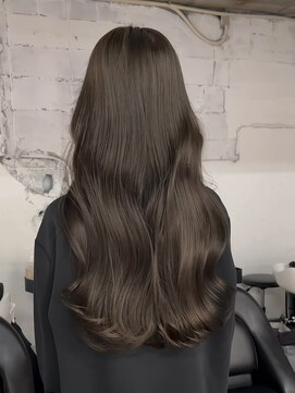 ヨーク(YOKE) ロングレイヤーオリーブグリーンオリーブベージュ艶髪ロング