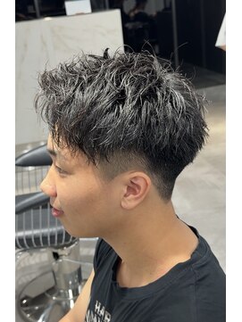 ステラ(STELLA) ツイストスパイラル/メンズアップバング/眉毛サロン/メンズ