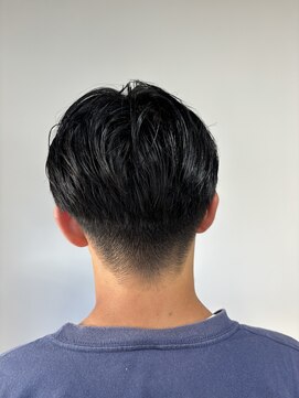 イッヒ 茅ヶ崎(IHHI) men'sナチュラル束感ショート