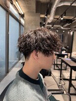 スタッド 松戸(stud. Men‘s)&nbsp;ラフに決まる縦落ちツイスパ