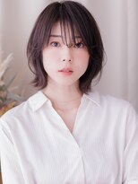 カバーヘア ブリス 大宮西口(COVER HAIR bliss)&nbsp;斜めバングローライトカラーブリーチなしハッシュカット30代ｓ