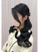 ベルグロー 北新地(BELLEGROW)&nbsp;巻き髪ハーフアップ｜梅田・北新地ヘアセット