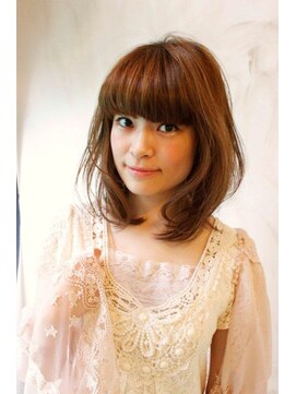 ブーケ(BOUQUET) 女性らいしい雰囲気で髪を伸ばしたい方におすすめ