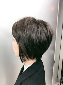 マックス フォー ヘアー(MAX FOR HAIR) クール系ショート