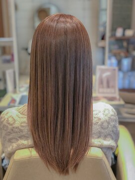 サロン ド ソーホー 蕨(Salon de SOHO) 【ハイトーンBeige×Naturalストレート】光の反射が最高です！