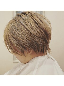 ジィップクリニカ(Zip clinica) 重×軽ショート