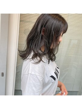 ミント(mint) 赤み除去/オリーブグレー/くすみカラー