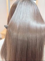 イーラ(era)&nbsp;《era》潤い美髪チャージ　サイエンスアクア　うる艶髪　みわ