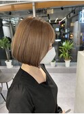 ナチュラルボブ前下がり顔まわり似合わせ透明感ベージュカラー