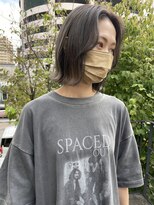 ツイギー 宮西店(TWiGGY) グレージュ×外はねボブ