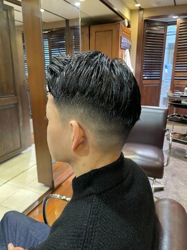 リットジェンツ 千葉(Lit Gents) カット&ツイストパーマ【SHOHEI】