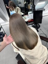 ロイス 渋谷(ROIS)&nbsp;ボブルフ/ネビージュ/小顔/ワンレン/スモーキーアッシュ[渋谷駅]