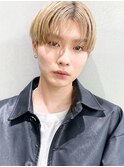"王道メンズナチュラルパーマ外ハネ無造作ハイトーンカラー "