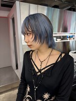 レコ 渋谷(LECO) アイスブルー×ブラウンのコントラスト2トーンデザインウルフ