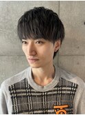 ラウンドマッシュ　シースルーショートマッシュ　波打ちツイスト