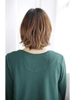 シュシュット(chouchoute)&nbsp;大人ガーリーミディアムレイヤー似合わせカットダークアッシュ20