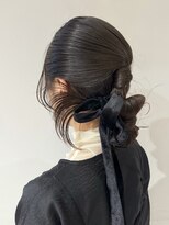 キリ 逗子(kiri)&nbsp;逗子葉山カチモリヘアアレンジヘアセットヘアメイク卒業式成人式