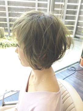 ベルーガ ふんわり可愛いボブ