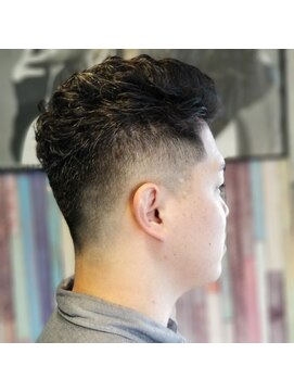 ロッキンヘアー(Rockin' hair) フェード