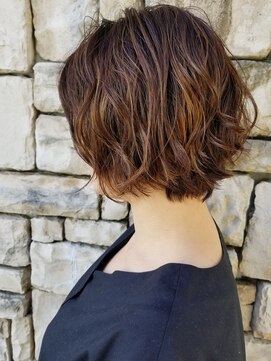 リュドール 一宮(Rue D'or) ラフウェーブショートボブスタイル☆リュドール一宮☆川部