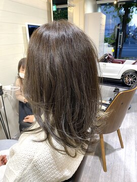 アンプヘアー 二条店(unpeu hair) 【インナーカラー】イヤリングカラー/シルバーベージュ
