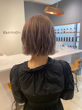 フランチェスカドット(francesca.) アッシュミルクティー×切りっぱなしボブ【竹中慎治】梅田