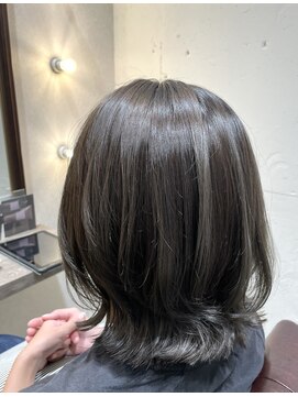 ミリ 千歳烏山(Mili CARE&SPA) ミディアムレイヤー