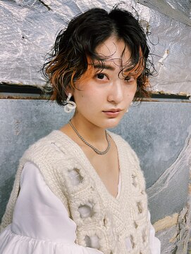 アルバム 池袋(ALBUM) インナーオレンジ_グレージュカラーボブウルフ_99154