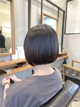 ソッカ(socca) 王道ミニボブスタイル