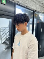 スレイ 西宮(SLAY)&nbsp;前下がりマッシュ×縦落ちツイスパ　【増田　司】