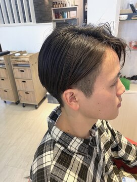 ヘアーリゾートラシックアールプラス(hair resort lachiq R+) 《R+》縮毛矯正/メンズカット/ストレート/耳掛け/ツーブロック