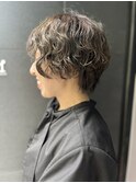 パーマショートヘア