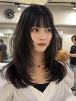 サイン 表参道(SIGN)&nbsp;韓国ヘアグレージュカラーブリーチ無し髪質改善イヤリングカラー