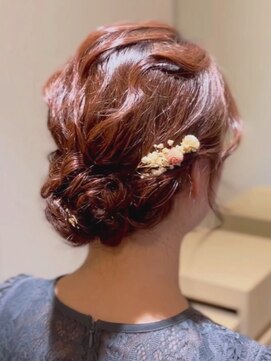 フォーエス(4S) ふわふわシニヨン　~結婚式お呼ばれヘア~