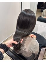 エルメ(Elme)&nbsp;暗髪透明感カラー♪