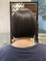 ヒカリス 中崎店(HIKARIS) 切りっぱなしボブ