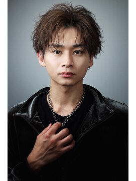 リップスアネックス 大宮(LIPPS annex) シャドウフェザー