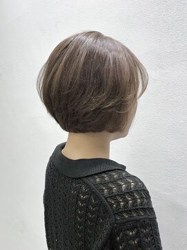 ガーデン バイ イル(GARDEN by illu Co.Ltd) オリーブブラウン×ナチュラル丸みショート