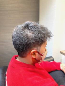 ヘアドクターベガ(hair Dr.VEGA) 刈り上げアップバング