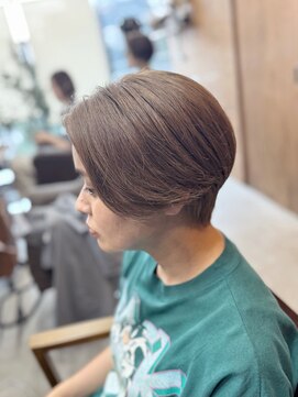 【山本智文】ブラウンベージュハンサムショート