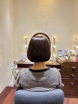 エルサフィロ ヨドヤバシ(el zafiro yodoyabashi)&nbsp;【el zafiro yodoyabashi】大人女子のミニボブスタイル