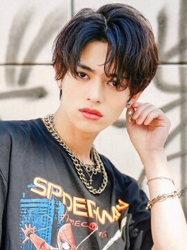 MEN'S HAIR BLEACHi 岐阜柳津店【メンズ ヘア ブリーチ】【4月29日オープン（予定）】 【BLEACHi】ルーズスパイラルセンターパート